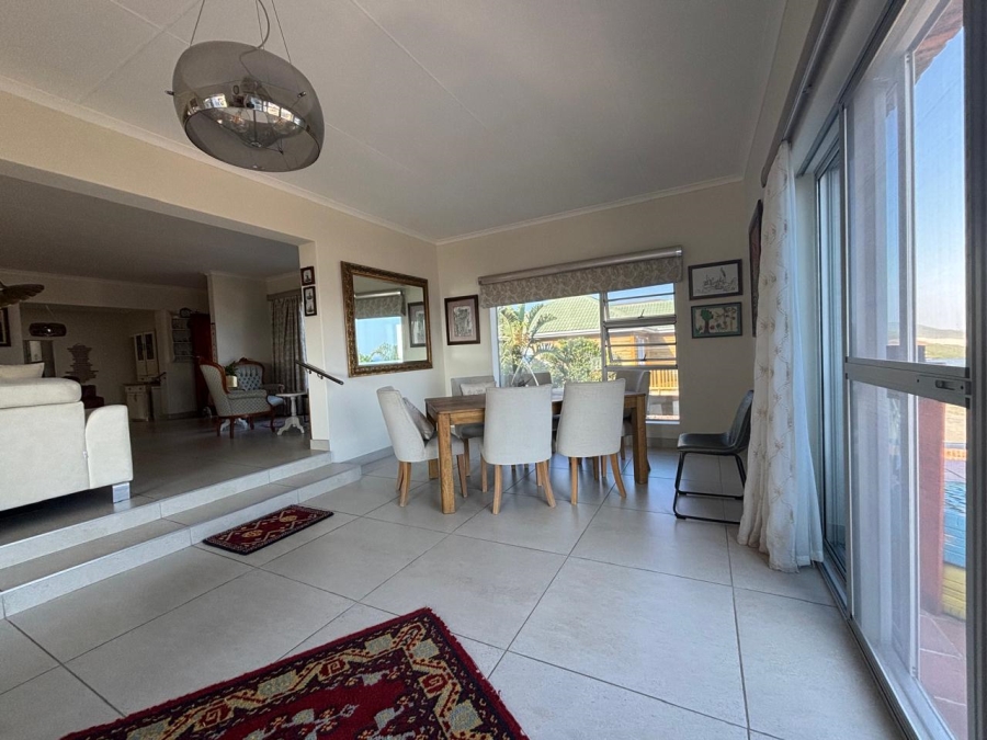 3 Bedroom Property for Sale in Blue Horizon Bay Eastern Cape